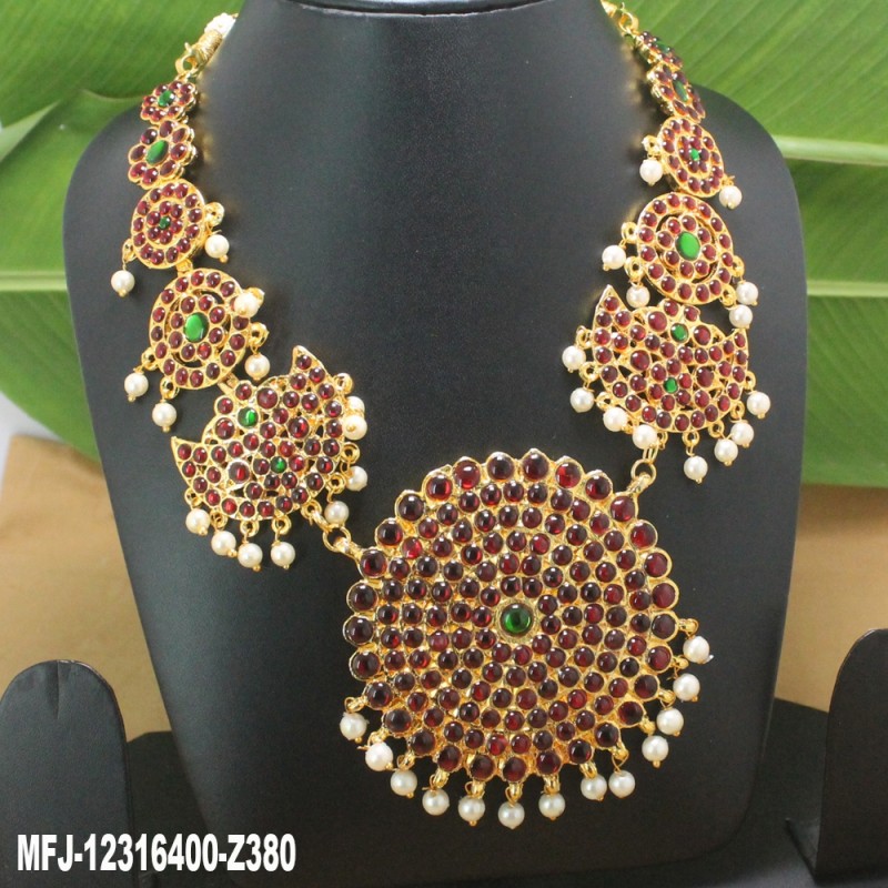 Kempu Stones Golden Colour Polished Flower & Jumki Design Pendant Necklace Buy Online