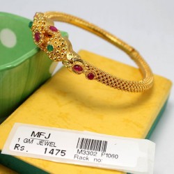 1 GM gold ruby emerald single stone bangle